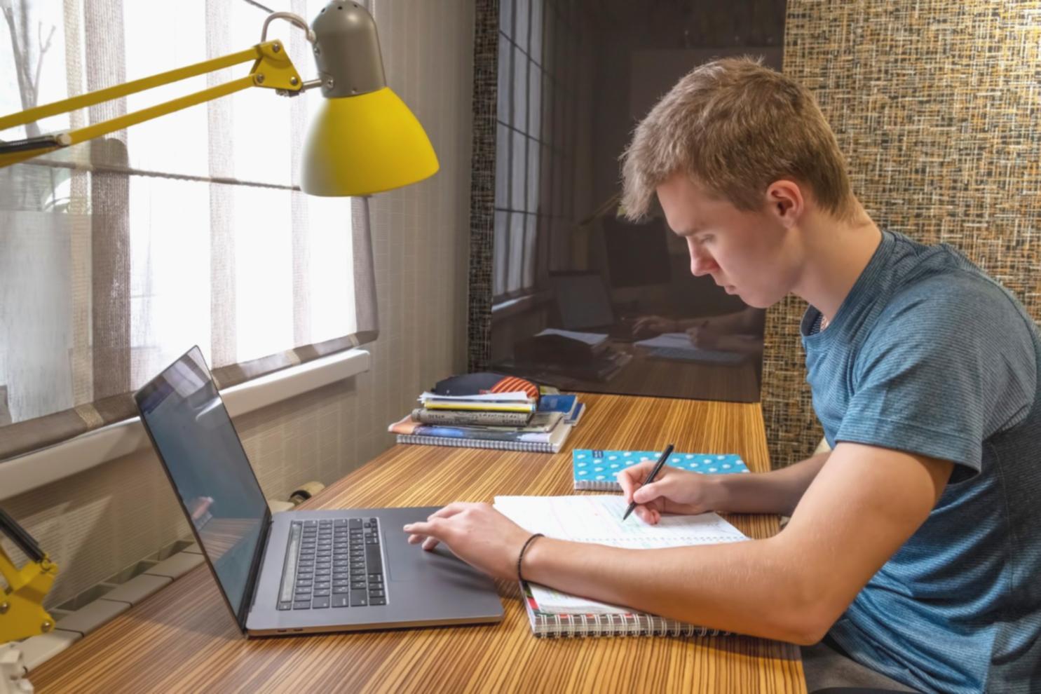 Espace de travail collaboratif pour discussions budgétaires